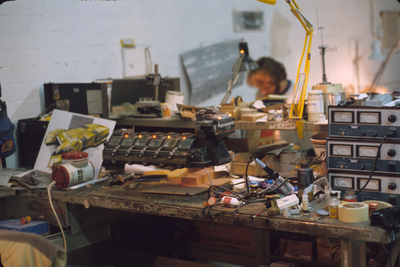 Illustration for article titled 142 Behind-The-Scenes Photos Reveal Blade Runner's Miniature WorldÂ